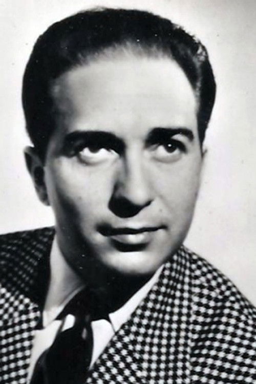 Henri Decker as (uncredited)