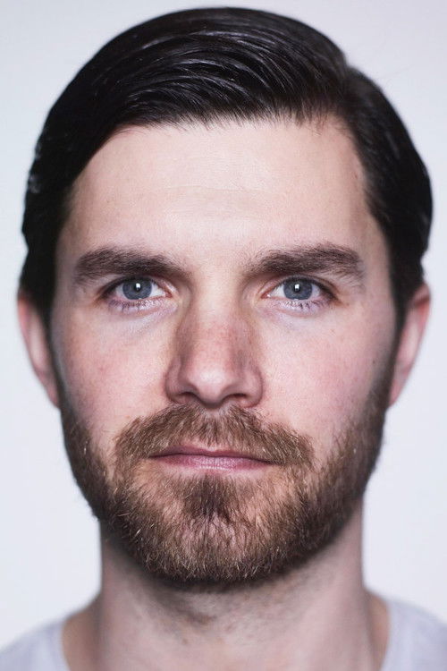 Ingi Hrafn Hilmarsson as Hotel Receptionist