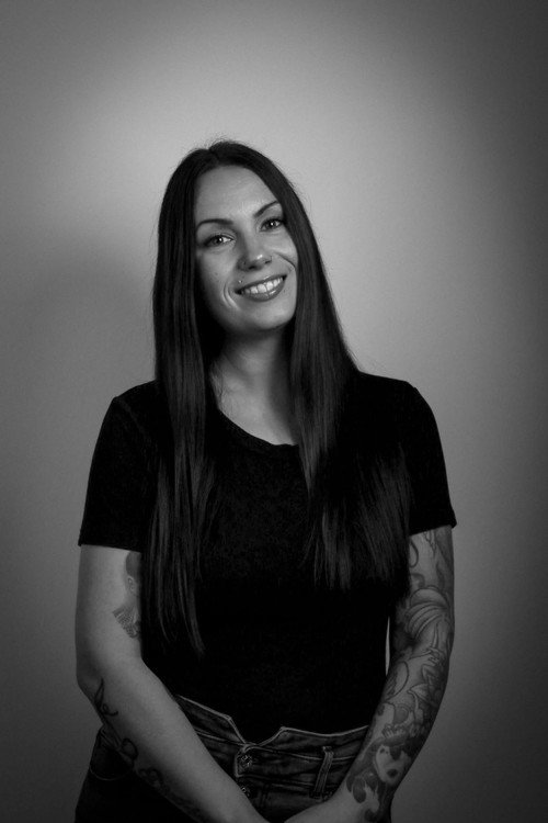 Myriam Jodoin as La Soeur