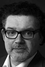 Wojciech Starostecki as Student