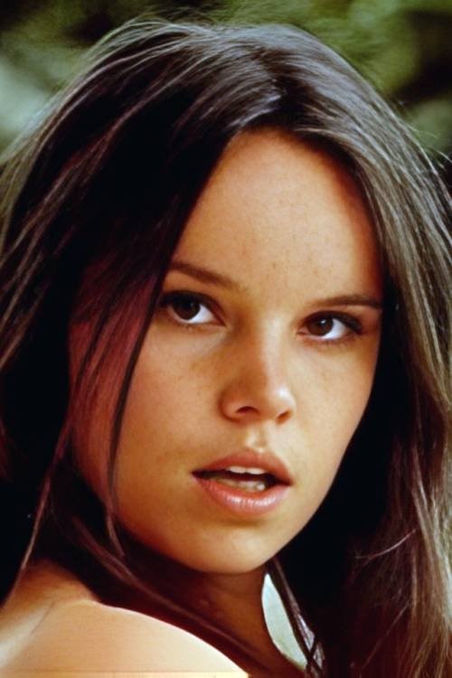 Eva Gross as Hansi, Bürgermeisterstochter