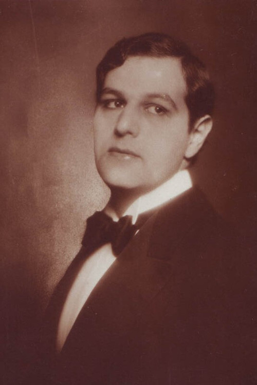 Fritz Delius as Wilfred Durian