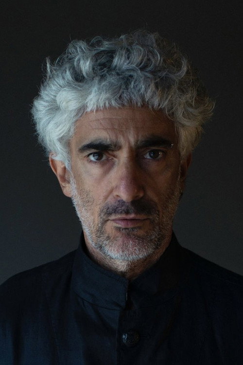 Favio Posca as Sr. Lebrum