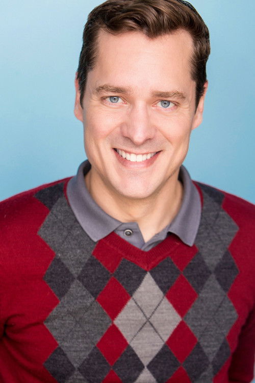 Jonathan Flanders as Manager Craig