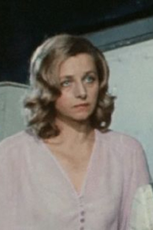 Svetlana Semendyaeva as Инна