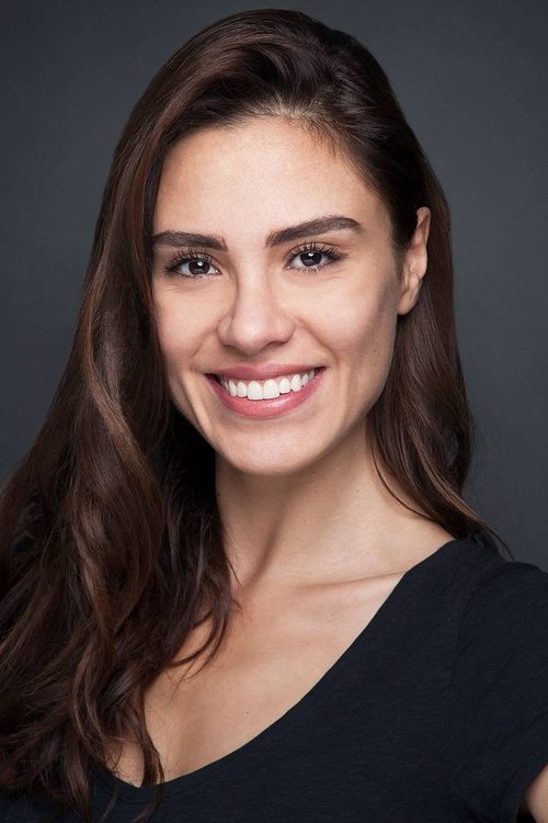 Şükran Ovalı as Nuran