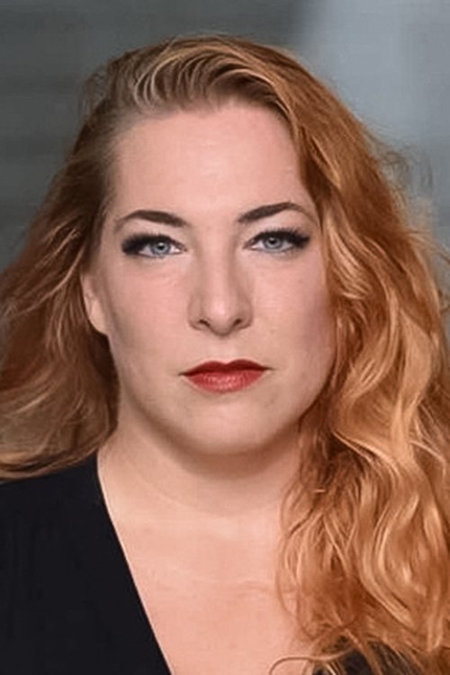 Ana Facchini as Nuti