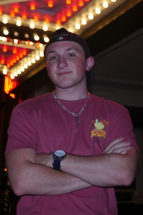 Gianni Cordi as Gun Store Employee