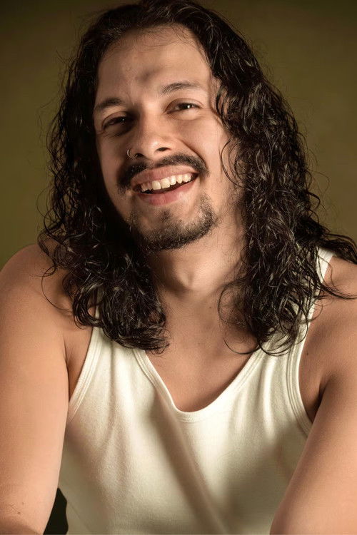 Gregory Manrique as Frank Cruz