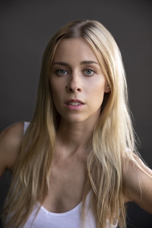 Ester Uddén as Jenny