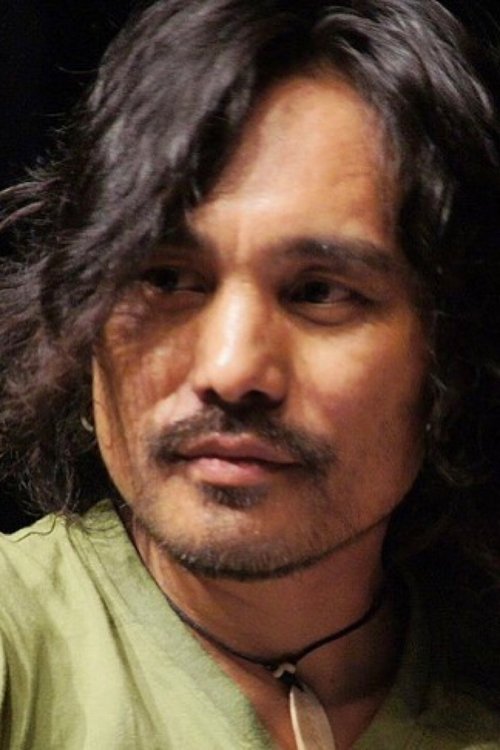 Laka Umaw as Cleaner