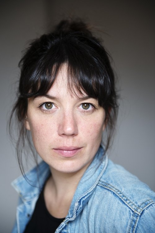 Saartje Van de Steene as buurvrouw