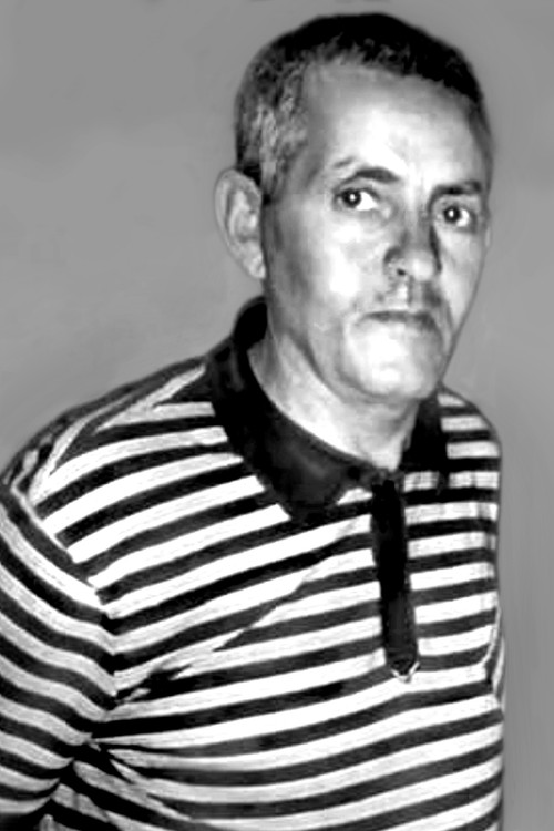 Abderrahmane Lotaisa as Omar