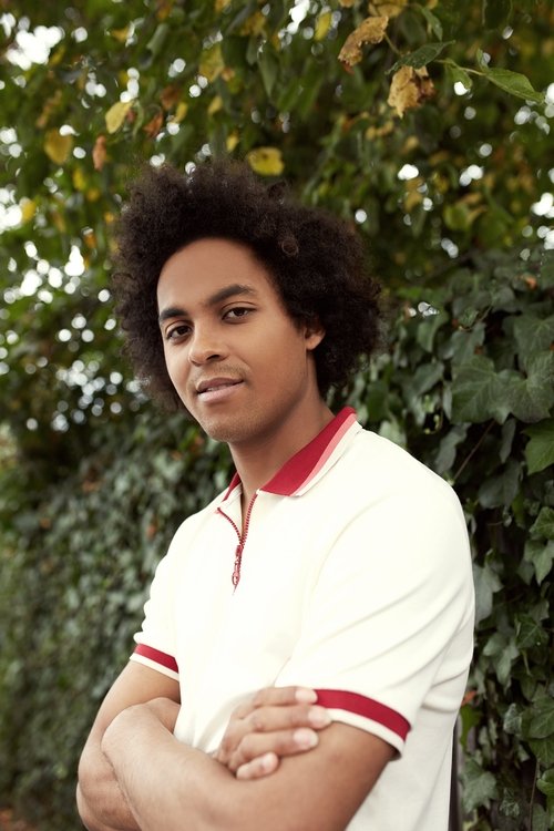 Plínio Fernandes as Self - Solo Guitarist