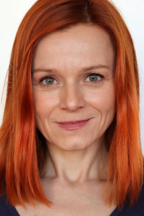 Veronika Hadravá as Jenny