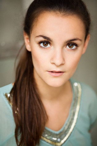 Céline Vogt as Laura (voice)