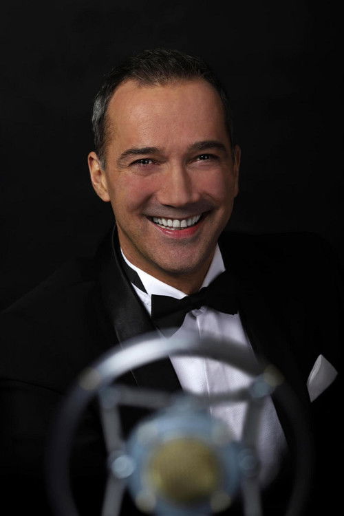 Petr Kroutil as Alex Moss