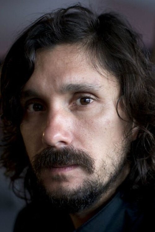 Lisandro Alonso as Mr. Cotter