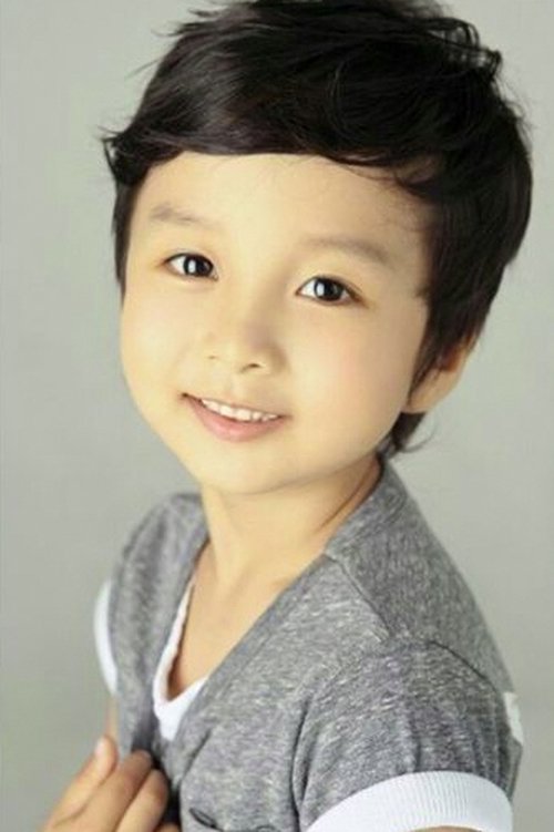 Lee Do-hyun as Lee Yoon