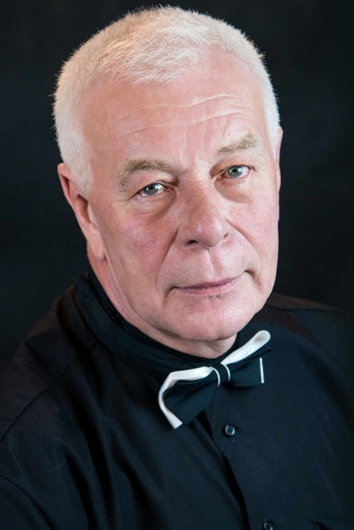 Sergey Komarov as Vasiliy Vasilyevich