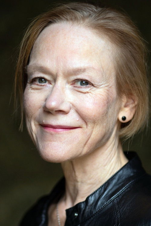 Ursula Deuker as Marlene