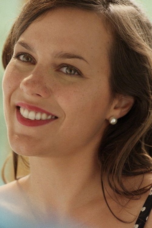 Sharlit Deyzac as Pénélope