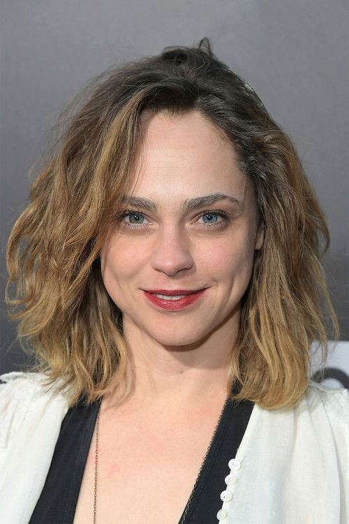 Fiona Dourif as Sarah Laughlin