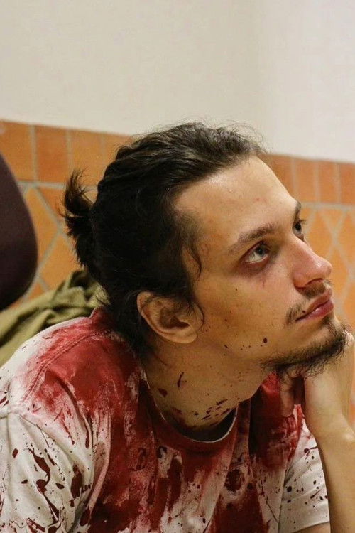 Fernando Bergami as Revolucionário 1