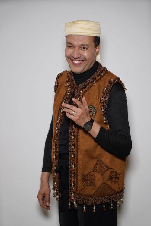 Mohamed Hamza as Various Characters