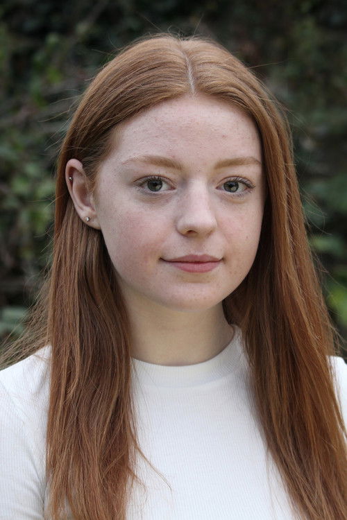 Ruby-Mae Cooper as Kaylee Carter