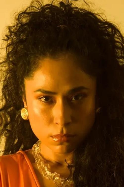 Mayra Batalla as Inés