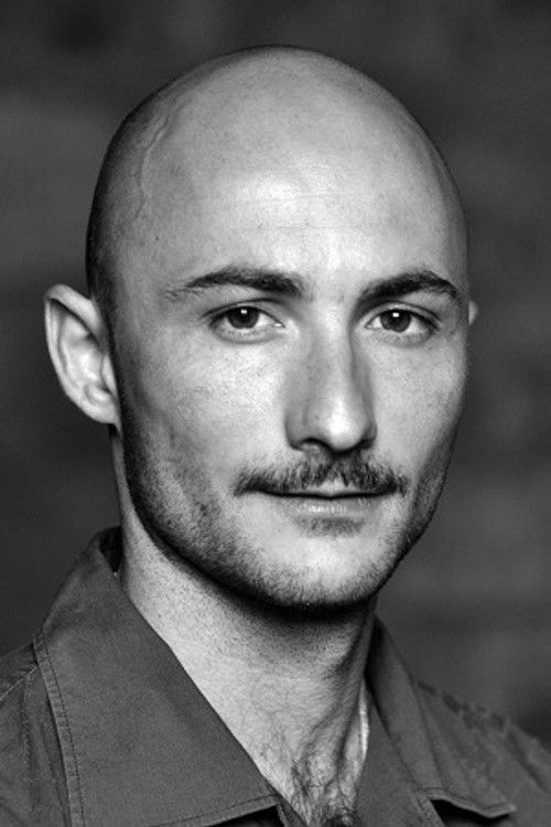 Giampiero Schiano as Antonio