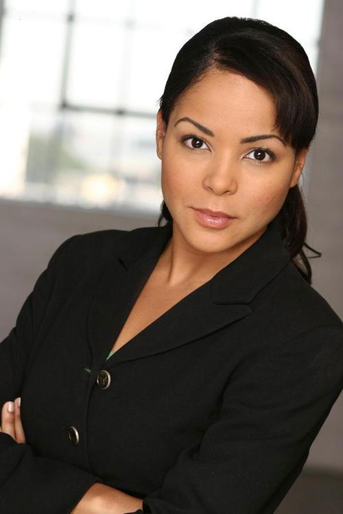 Julie Dickens as Claudia