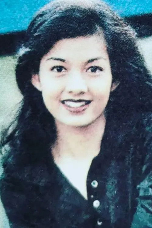 Novita Wibowo as Ratih