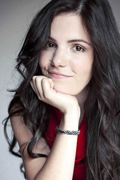 Charlotte Hervieux as Alice