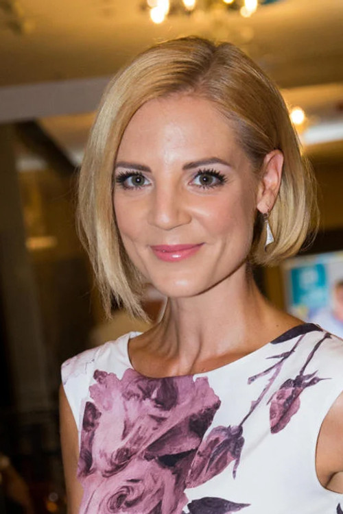 Barbora Chlebcová as Ariadna Nekonečná