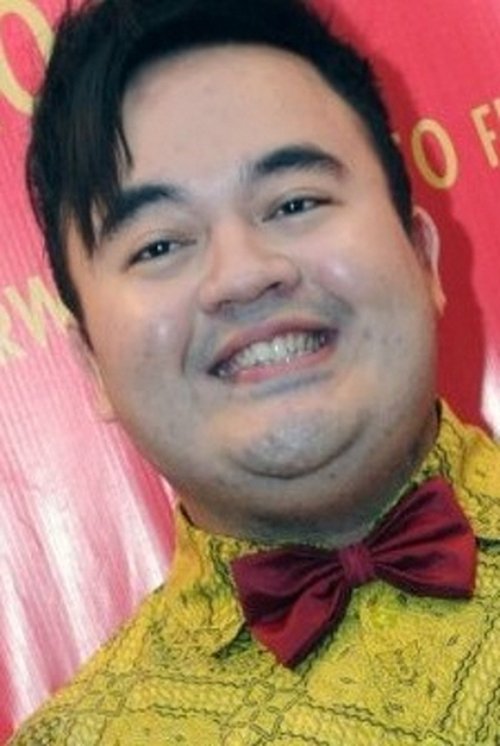 Opi Bachtiar as Bobi