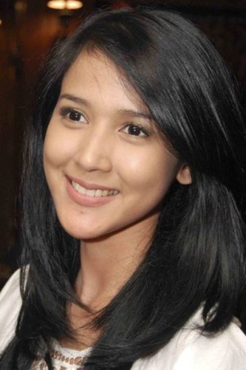 Tika Putri as 