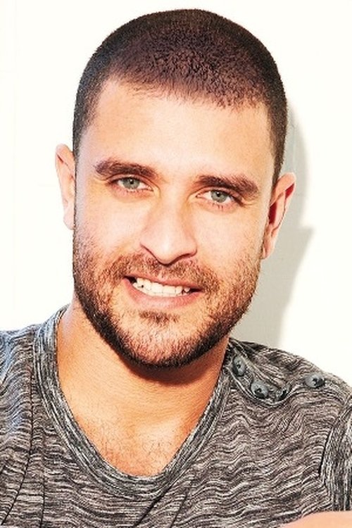 Diogo Nogueira as Vozes