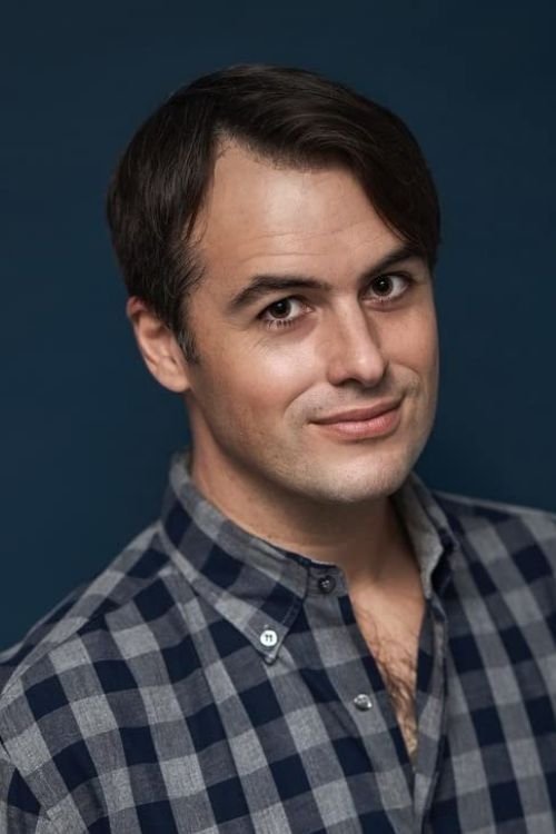 Michael Zara as Jonathan Starks