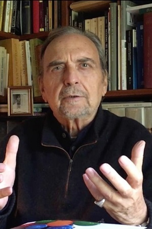 Roberto Leoni as Himself