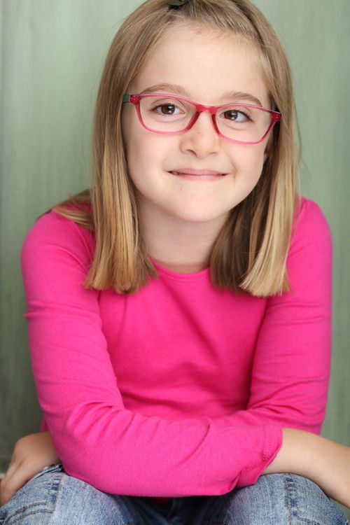 Lennon Grace as Grace