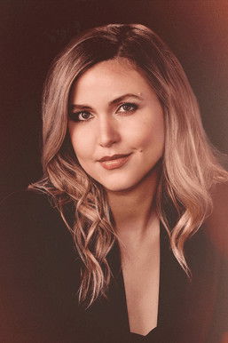 Taylor Tomlinson as Self