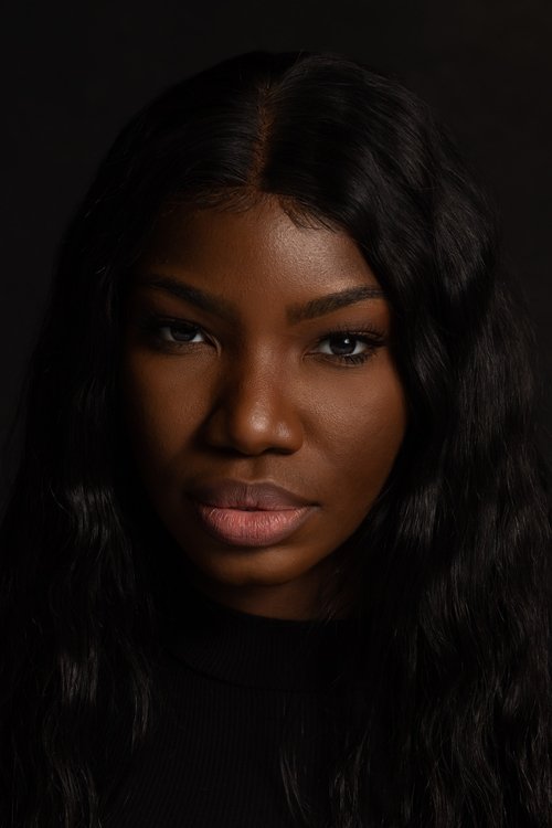 Elizabeth Foxx as Paige