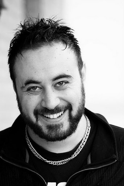 Claudio Camilli as Carlo