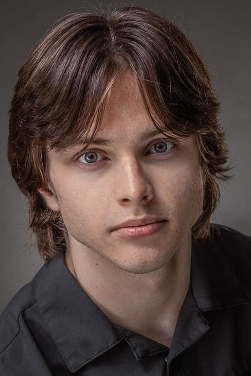 Logan V Davoli as Skate Park Viewer