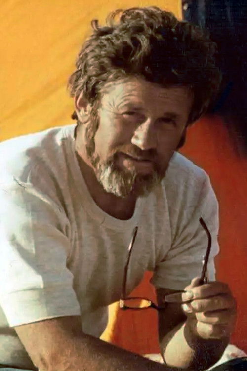 Carlo Mauri as Himself