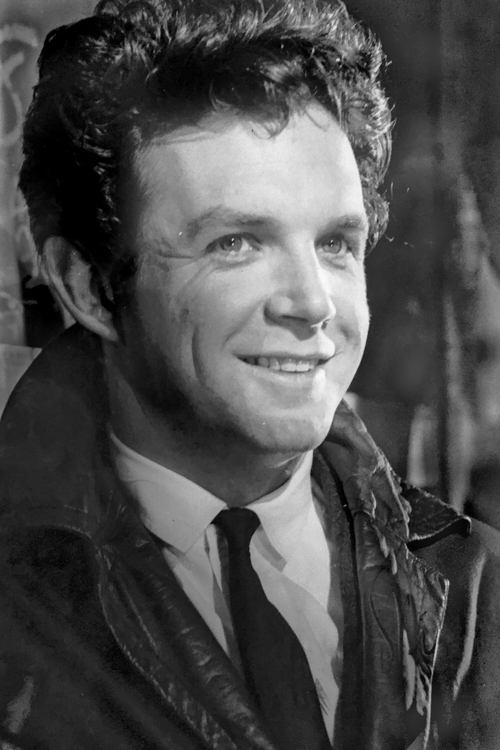 John Stride as Sergeant Tom Winnington