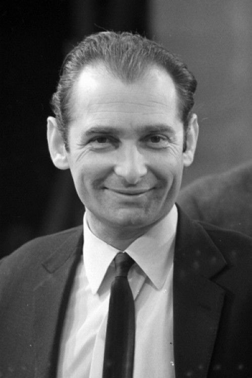 Julian Dziedzina as Gestapo Officer (uncredited)