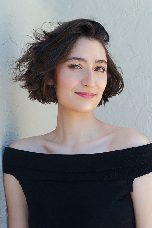 Julia Atkin as Sandra / "Thomas"